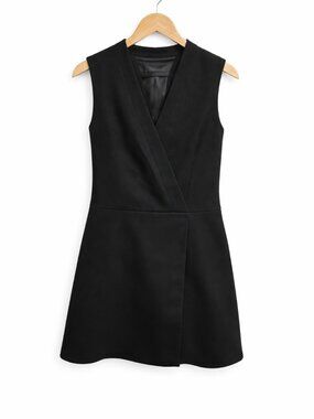 BCBG MAX AZRIA | Black Mini Dress – Women’s XS